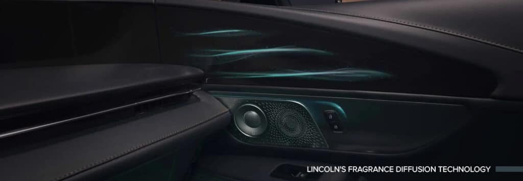 440 lincoln blog DIFFUSEUR PARFUM juillet image2 EN 1024x354